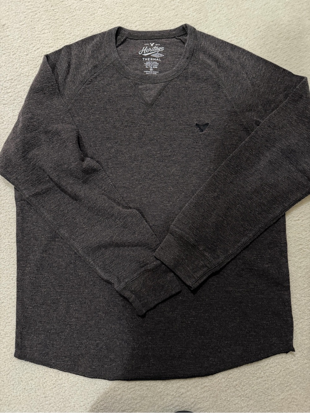 American Eagle Outfitters Long Sleeve Thermal Crew - Charcoal